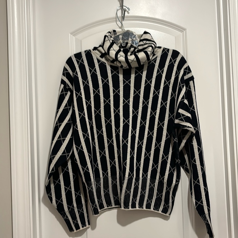 OBERMEYER SPORT “JAILBIRD” Ski/Winter MERINO Wool Sweater Sz M
